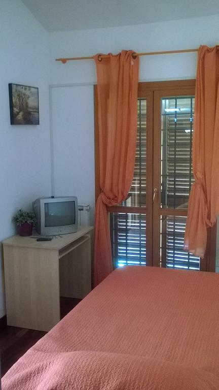 Villa Dei Sogni Infernetto Екстер'єр фото